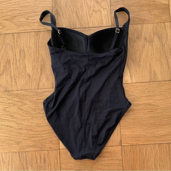 La Blanca Size 4 One Piece Swim Suit Black Ruched Padded - Picture 3 of 8